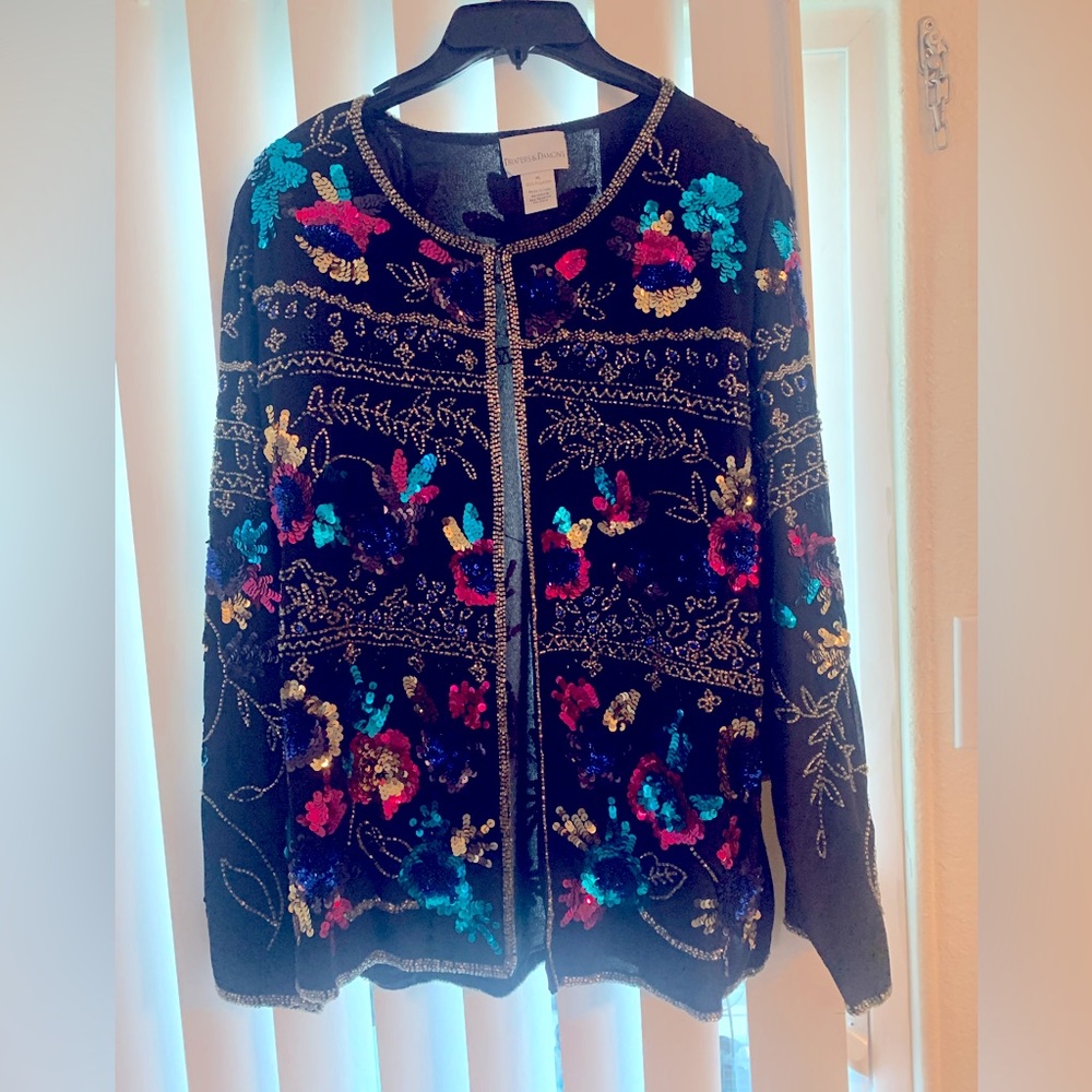 Beautiful sequin detailed dinner jacket excellent condition with tags